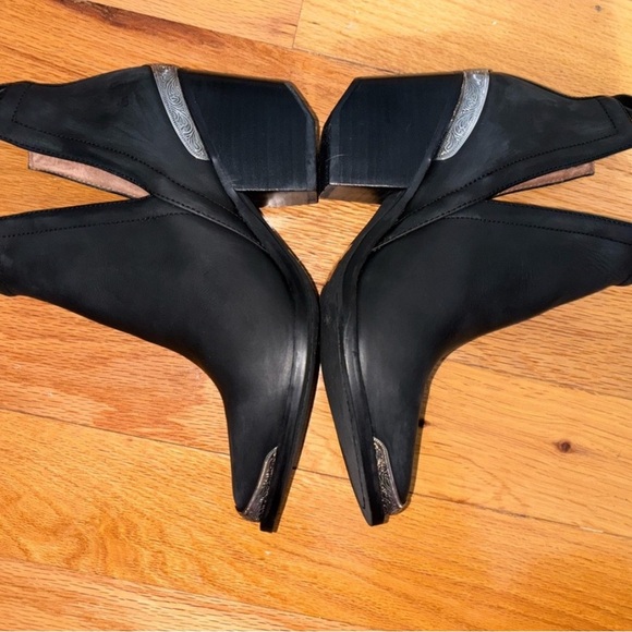 Jeffrey Campbell Cromwell black leather pointed toe Western Boots size 7 - Picture 4 of 7